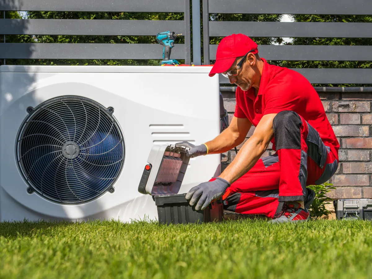 Is it cheaper to leave a heat pump on 24/7?